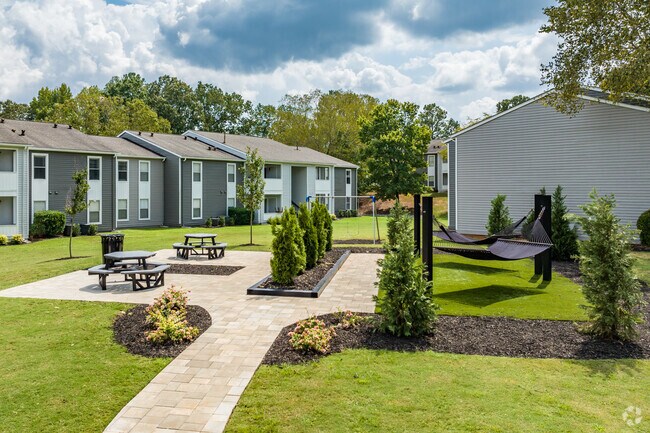 Foto del edificio - Reserve on Riverside Apartments