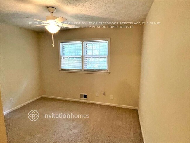Foto del edificio - 1386 Larkview Dr SW