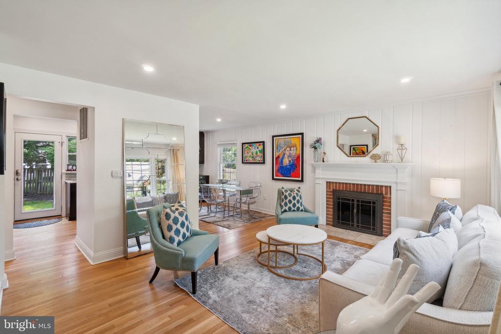 Foto principal - 5802 Ryland Dr