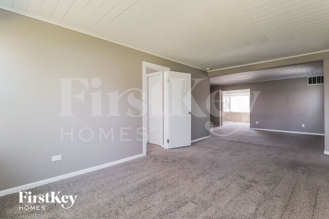 Foto del edificio - 446 Barron St