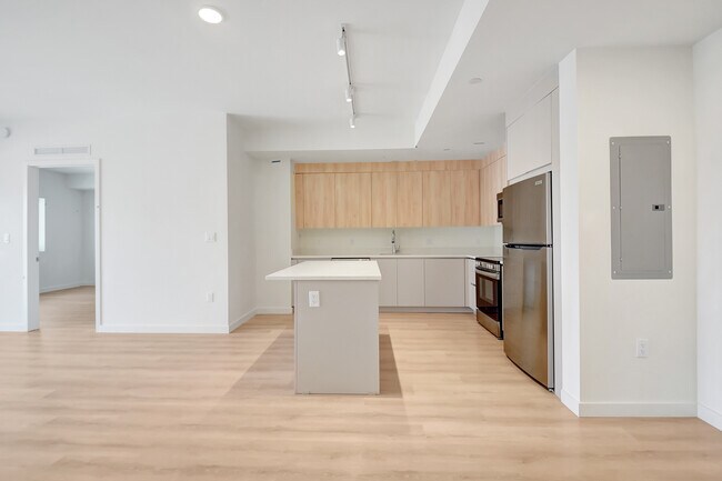 Building Photo - 1721 N J Ter