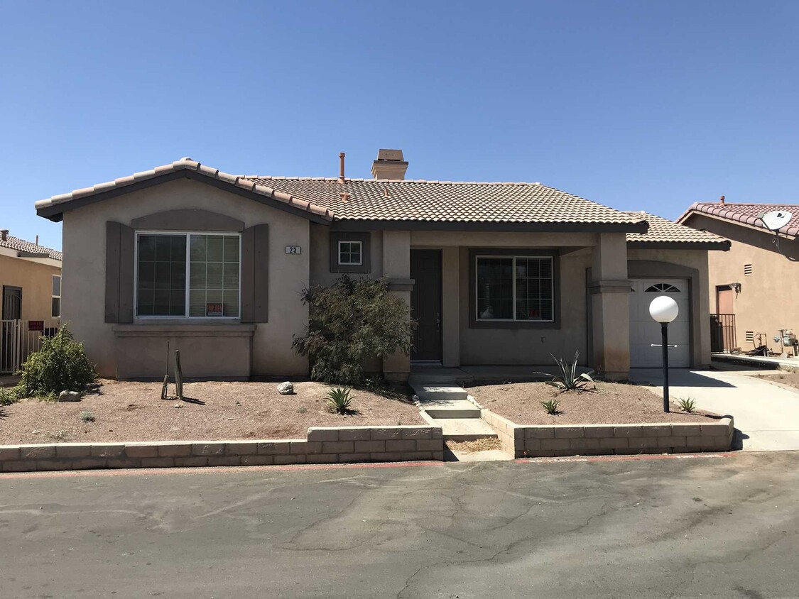 Front of home - 65565 Acoma Ave