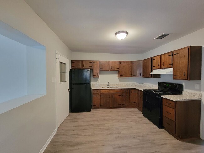 Foto del edificio - Renovated 3BR/2BA Jacksonville Home | Large Den, Fenced Yard & Pet Friendly