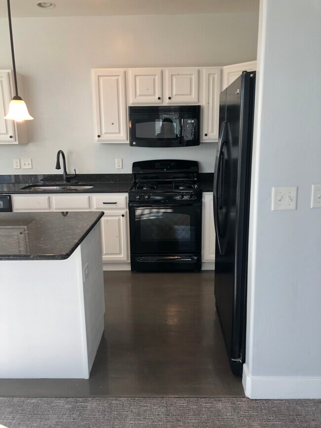 Stove - 4528 W South Jordan Pky