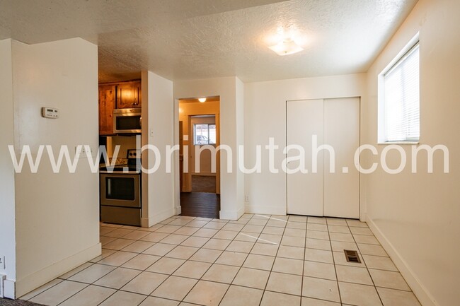 Building Photo - 4809 S 1740 E
