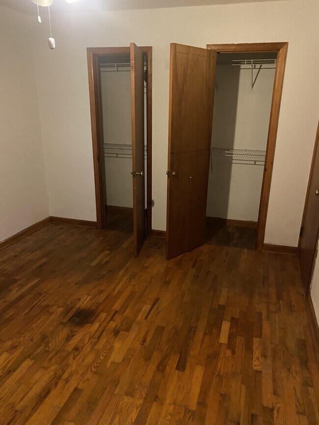 Foto del edificio - 408 S Jefferson St