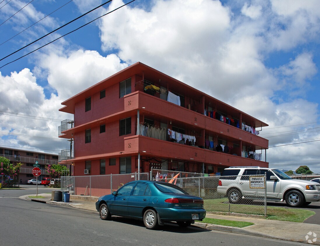 Building Photo - 94-143 Pupukahi St