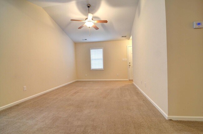 Foto del edificio - 1404 Old Folkstone Rd