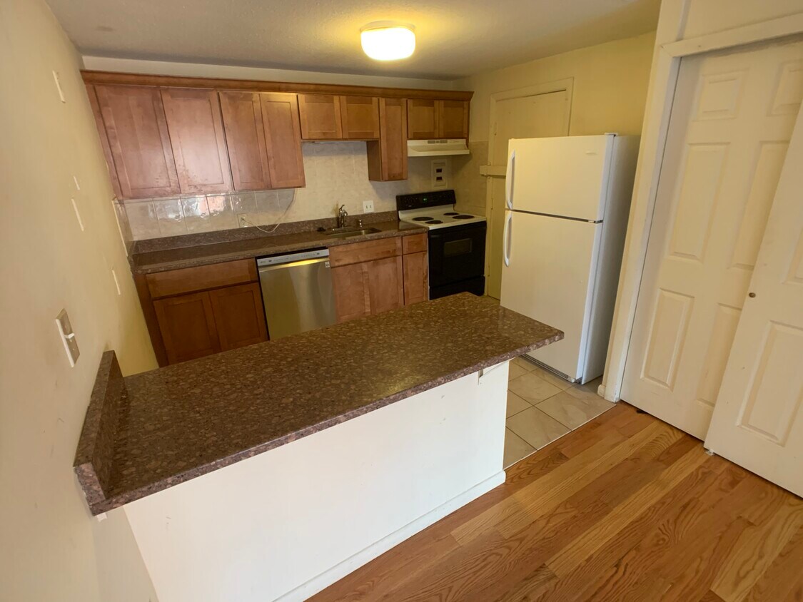 Primary Photo - 36 Bellvista Rd