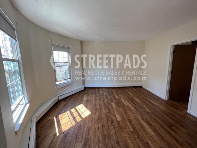 Building Photo - 1 bedroom in Boston MA 02130