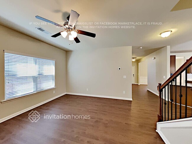Building Photo - 170 Magnaview Dr
