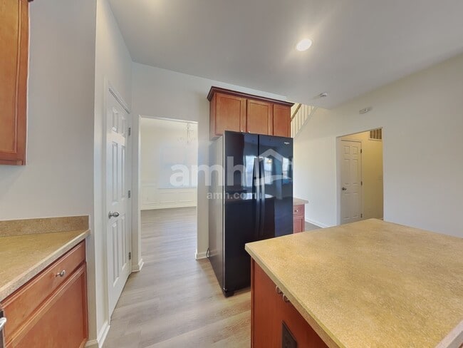 Building Photo - 10339 Samuels Way Dr