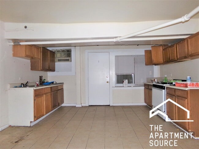 Foto del edificio - 6574 N Lakewood Ave