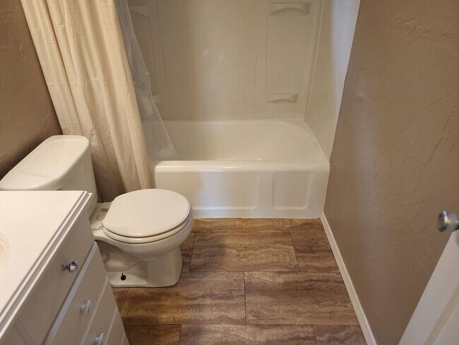 Foto del edificio - Updated 3 bedroom, 1 bath home
