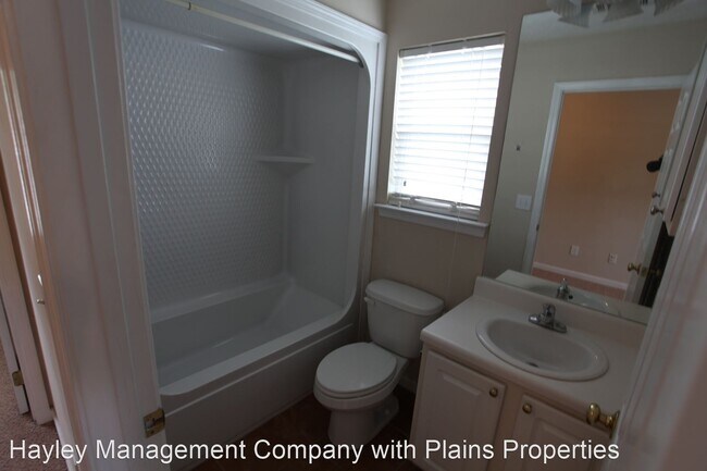 Building Photo - 3 br, 3.5 bath House - 348 Jack Hampton