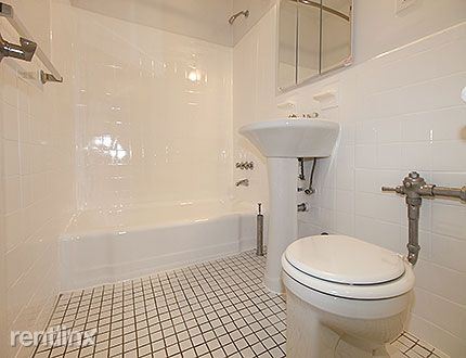 Foto del edificio - 3625 Parsons Blvd
