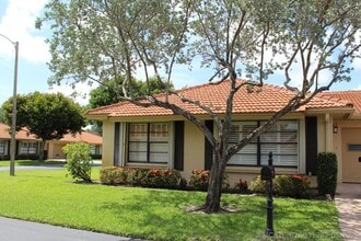 Building Photo - 4525 Nutmeg Tree Ln