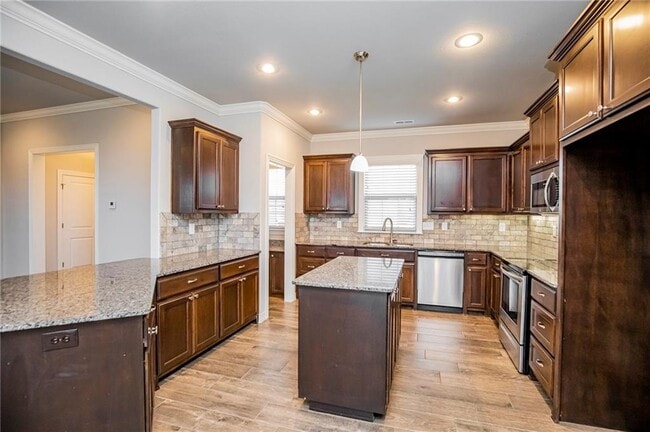 Foto del edificio - 1104 Taylor Ln