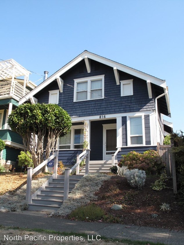Primary Photo - 3 br, 1 bath House - 816 Yakima Ave S