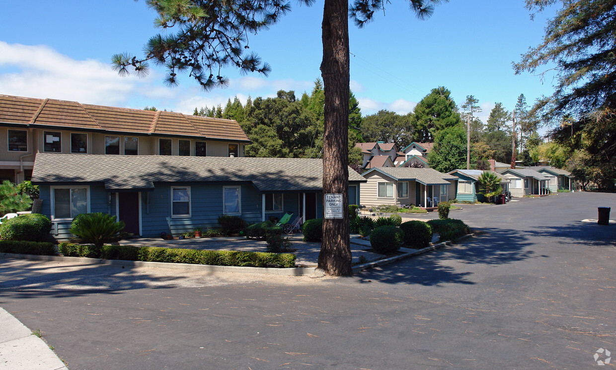 Primary Photo - 4203 Scotts Valley Dr