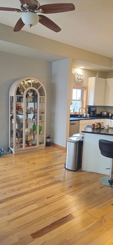 Building Photo - 2201 Village Ln