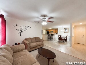Foto del edificio - 7323 Snowden Rd