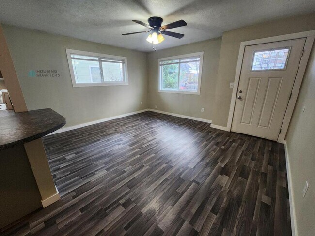 Foto del edificio - 1411 N Post St