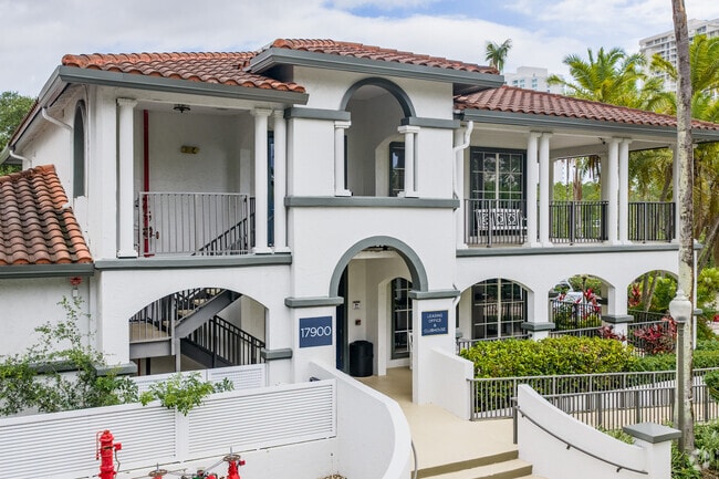 Leasing Office - Town Aventura