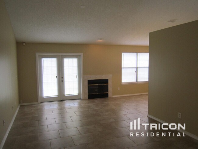 Foto del edificio - 2672 Sam Hardwick Blvd