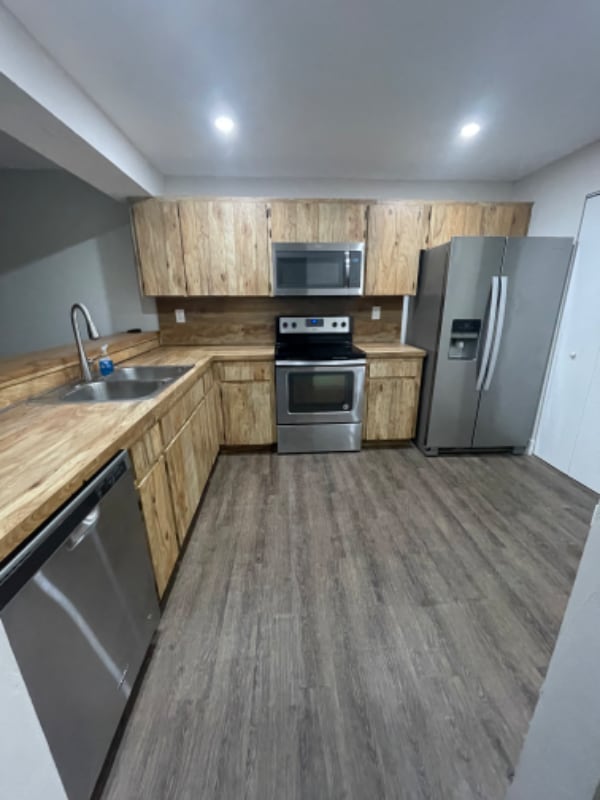 Building Photo - 1724 SW 131st Pl Cir S
