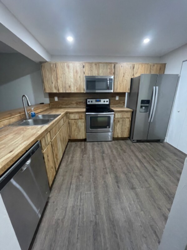 Foto del edificio - 1724 SW 131st Pl Cir S