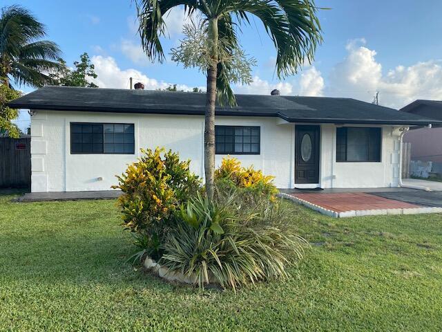 Building Photo - 4360 NW 61st St