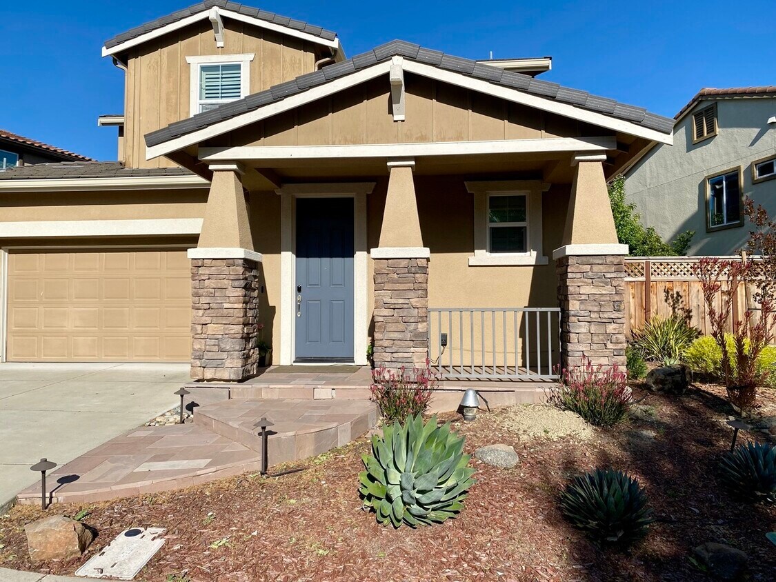 Primary Photo - 3570 Cydonia Court
