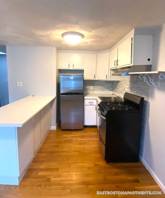 Foto del edificio - 145 Princeton St