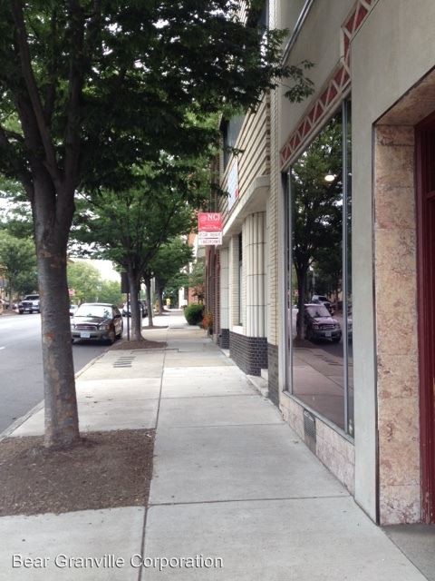Building Photo - 212 E Franklin St