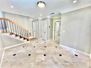 Foto del edificio - 811 S Rome Ave