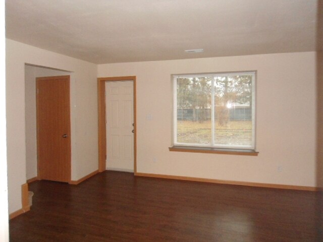 Stone Gardens Apartments Burlington Ia Interior Photo2 Stone Gardens Apartments