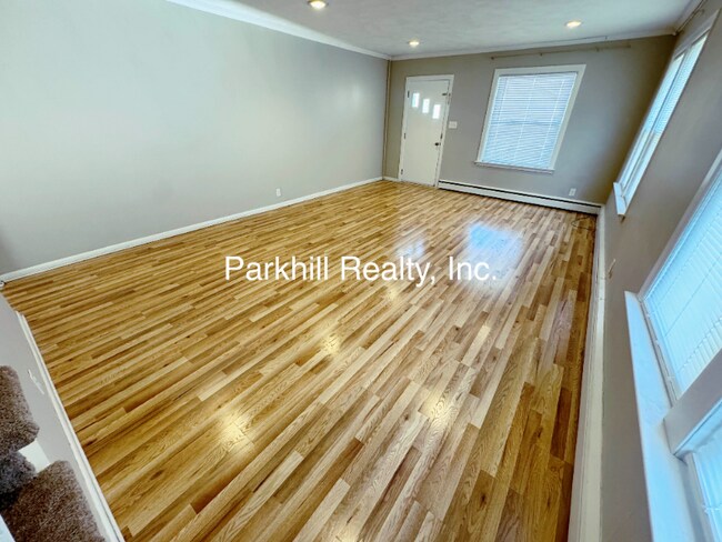 Foto del edificio - 111 E Wilkes Barre St