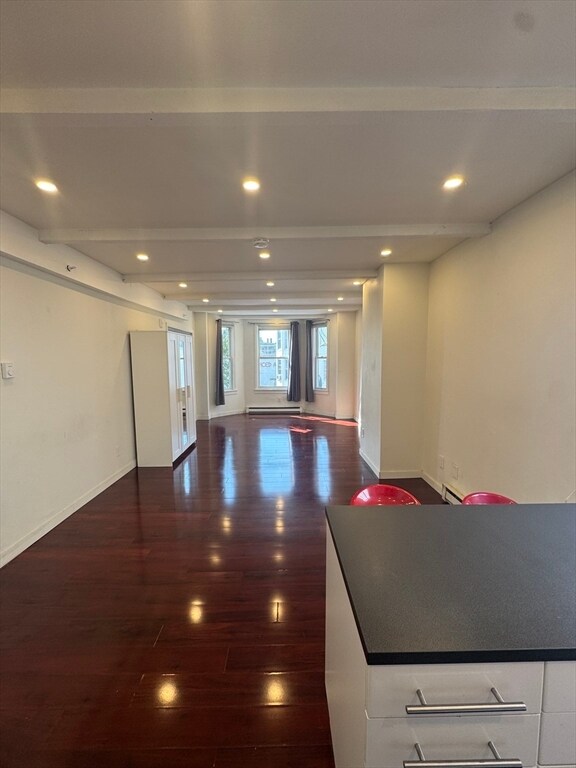 Foto del edificio - 70 Bennington St