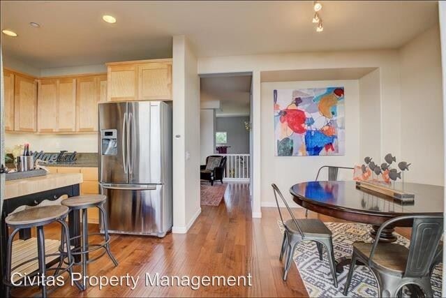 Building Photo - 3 br, 2.5 bath House - 1370 McKinley Ct