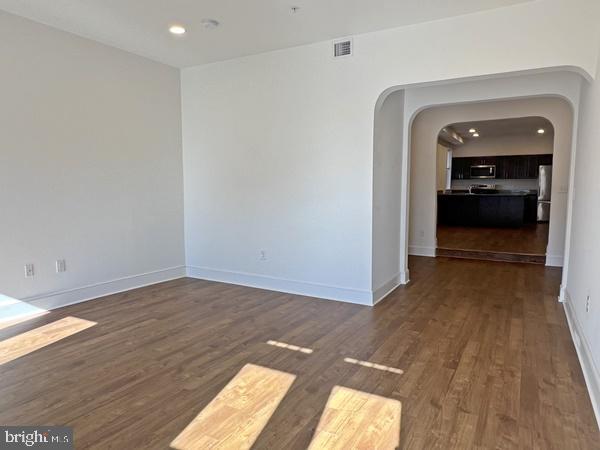 Foto principal - 335 W Market St