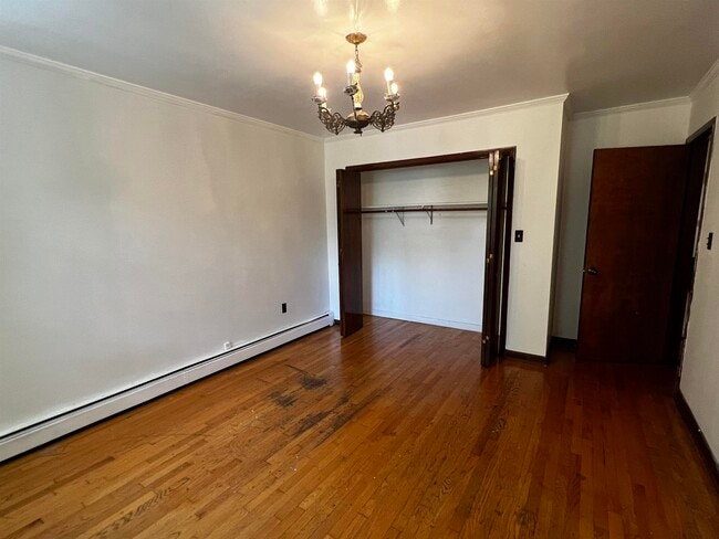 Building Photo - 1314 Bloomfield St