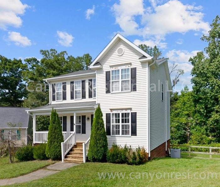 Photo - 4396 Moat Dr (Winston-Salem, NC)