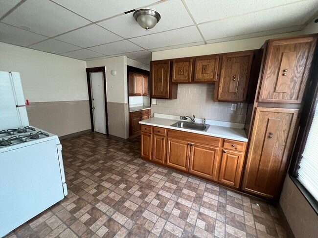 Foto del edificio - 382 McGrath Hwy