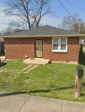 Building Photo - 1717 24th Ave N