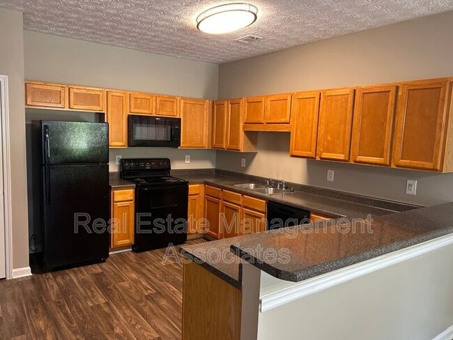 Building Photo - 1772 Carrington Dr