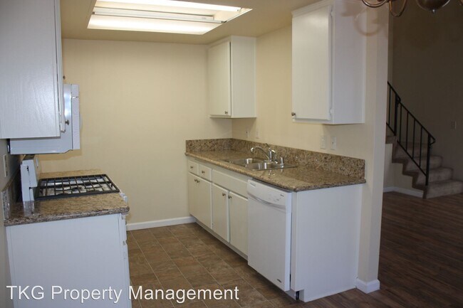 Building Photo - 2398 Benidorm Cir