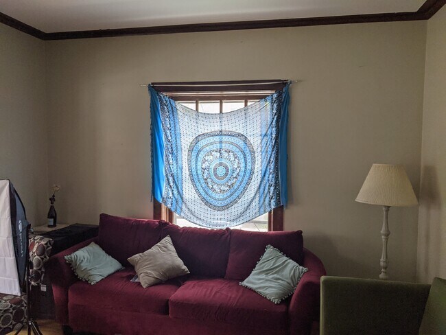 Living Room South wall - 4840 N Talman Ave