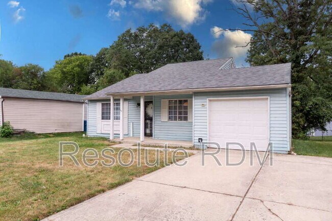 Building Photo - 3826 Ireland Dr