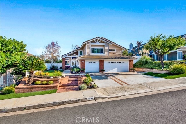Building Photo - 7246 E La Cumbre Dr